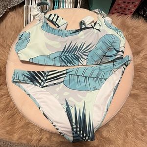 CUPSHE nwot bikini set